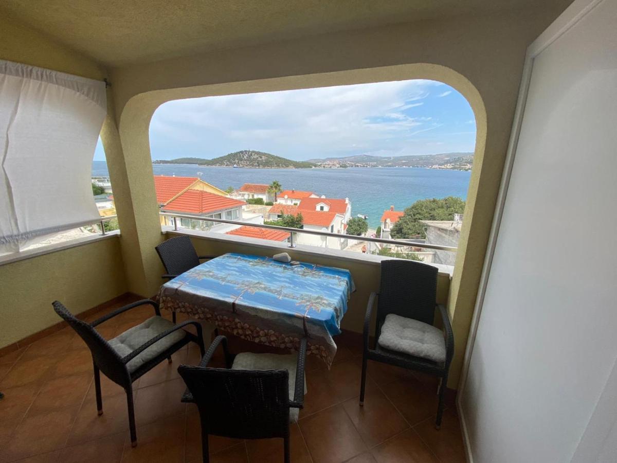 Apartments Viktor Rogoznica  Extérieur photo