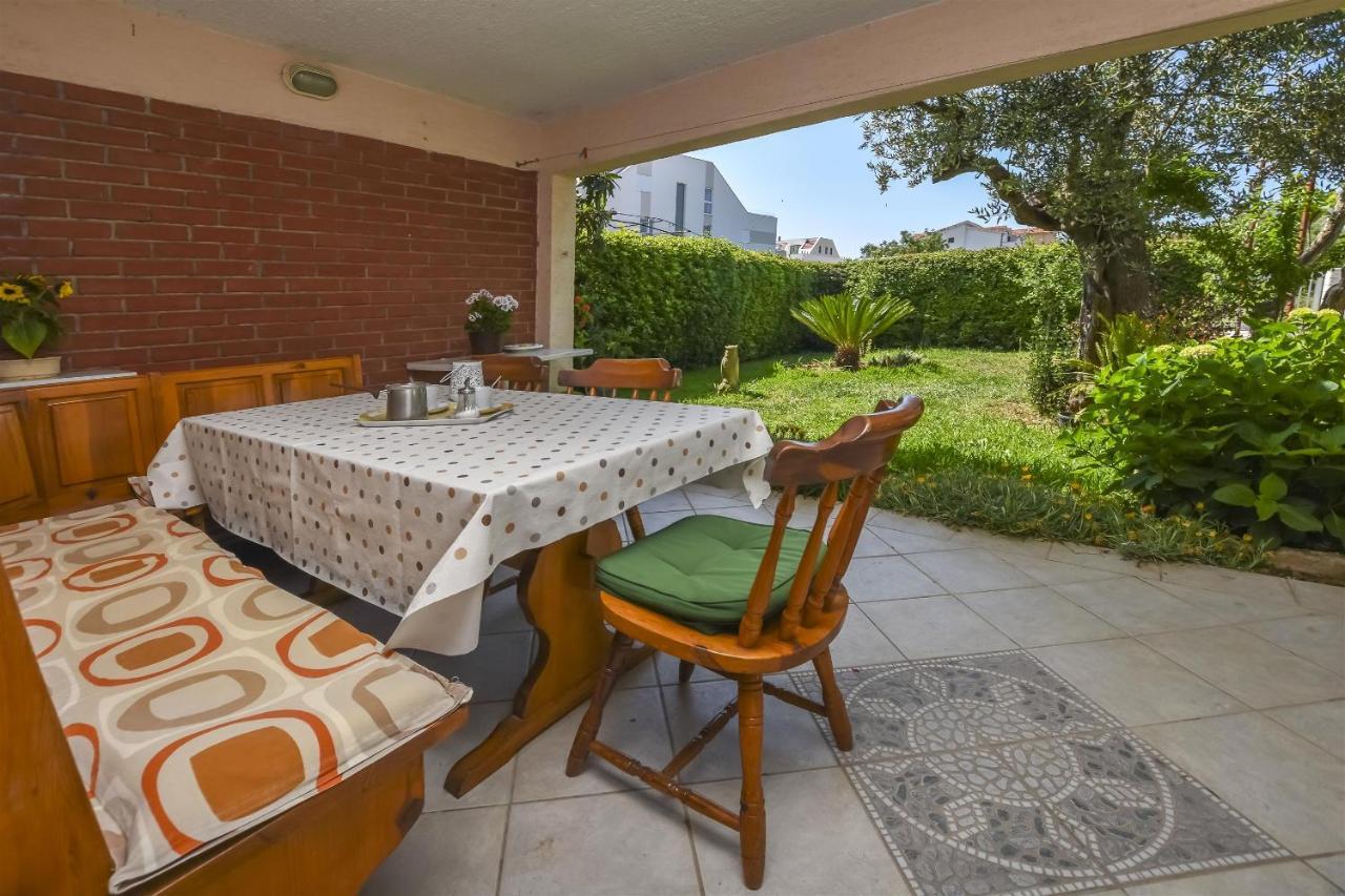 Apartments Viktor Rogoznica  Extérieur photo