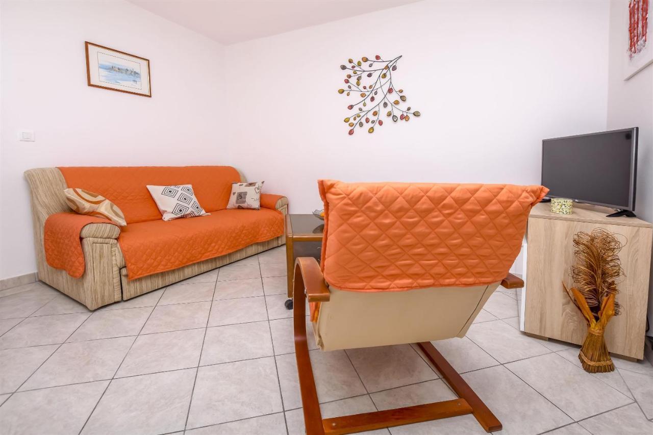 Apartments Viktor Rogoznica  Extérieur photo