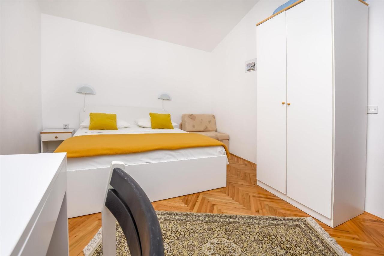 Apartments Viktor Rogoznica  Extérieur photo