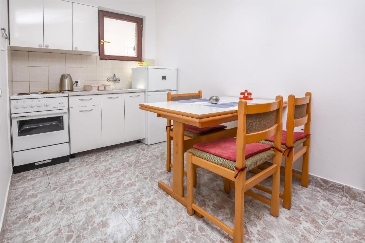 Apartments Viktor Rogoznica  Extérieur photo